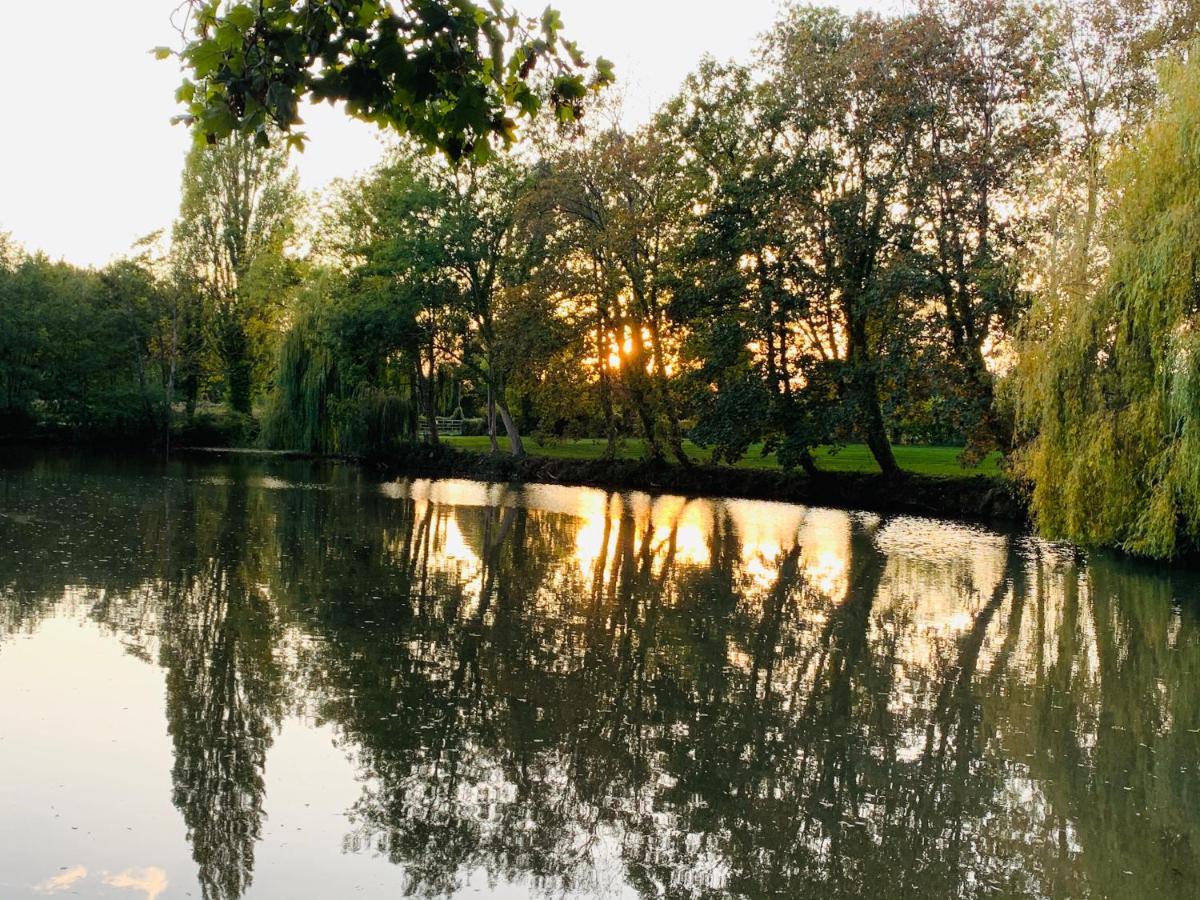 gîte du moulin du pré Bavent Esterno foto